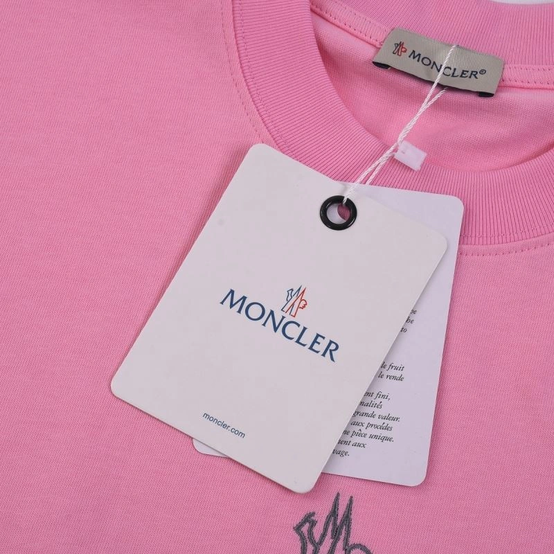 Moncler T-Shirts ComfortFit 141707