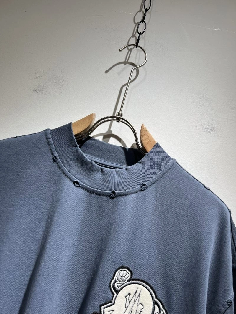 Moncler T-Shirts Durable 141686