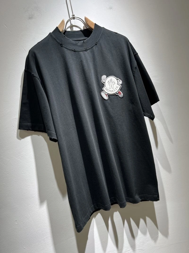 Moncler T-Shirts Comfortable 141688