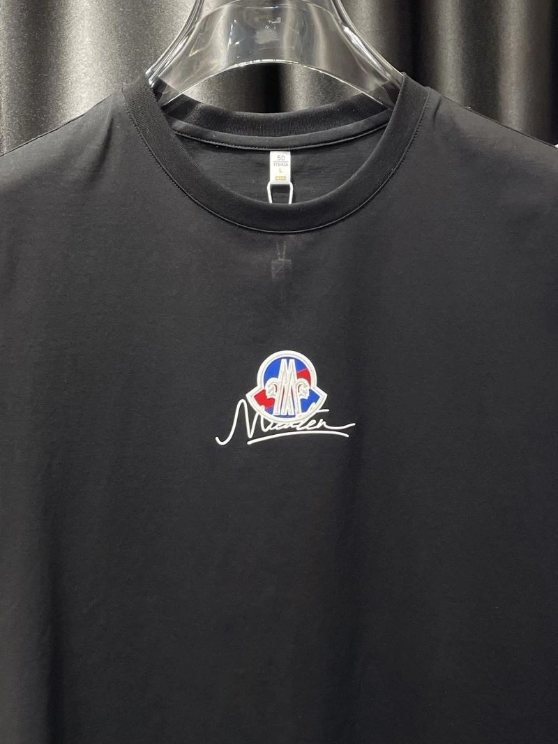 Moncler T-Shirts Efficient 141671