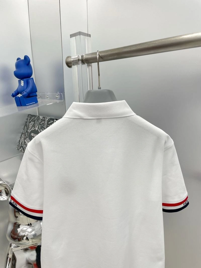 Moncler T-Shirts Bold 141665