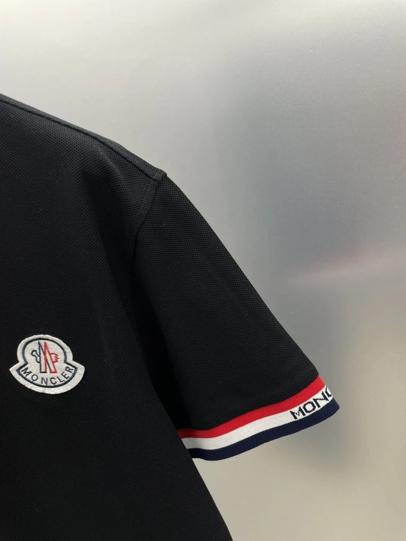 Moncler T-Shirts Classic 141662