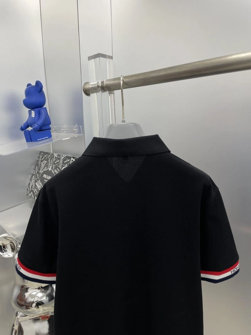 Moncler T-Shirts Classic 141662