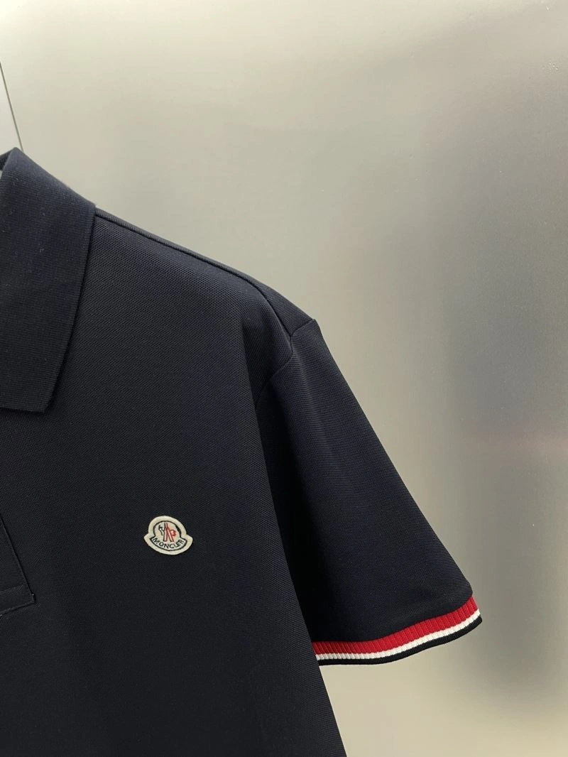 Moncler T-Shirts Refined 141660