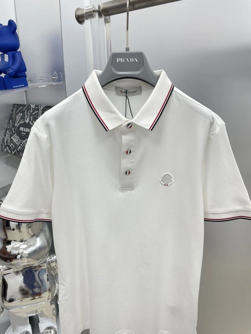 Snug Moncler T-Shirts 141664