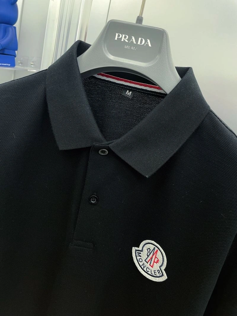 Supportive Moncler T-Shirts 141647