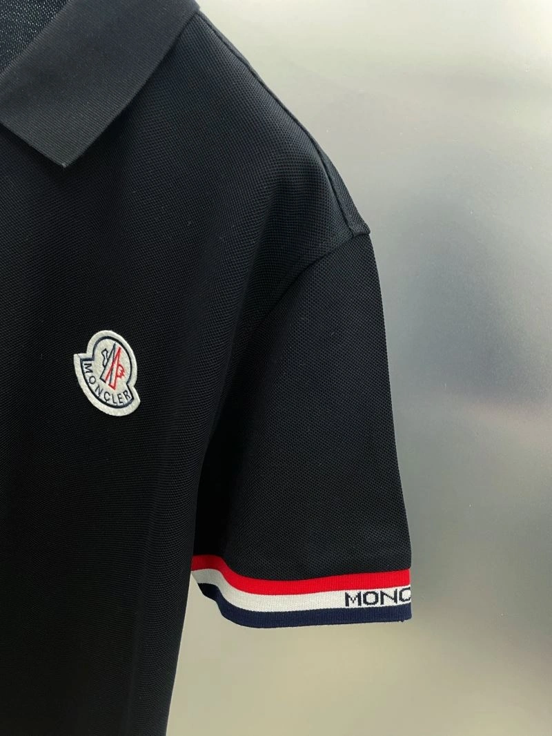 Supportive Moncler T-Shirts 141647