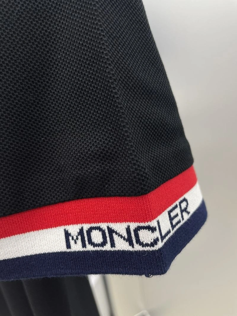 Supportive Moncler T-Shirts 141647