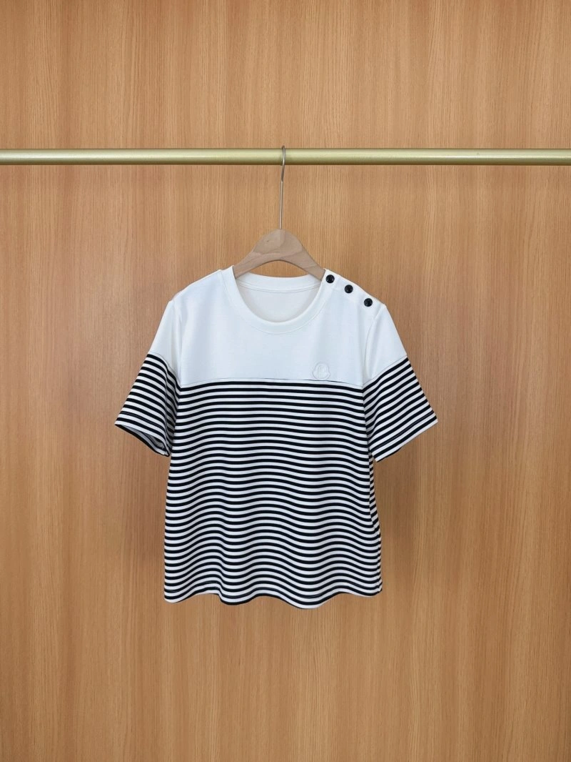 RelaxedFit Moncler T-Shirts 139673