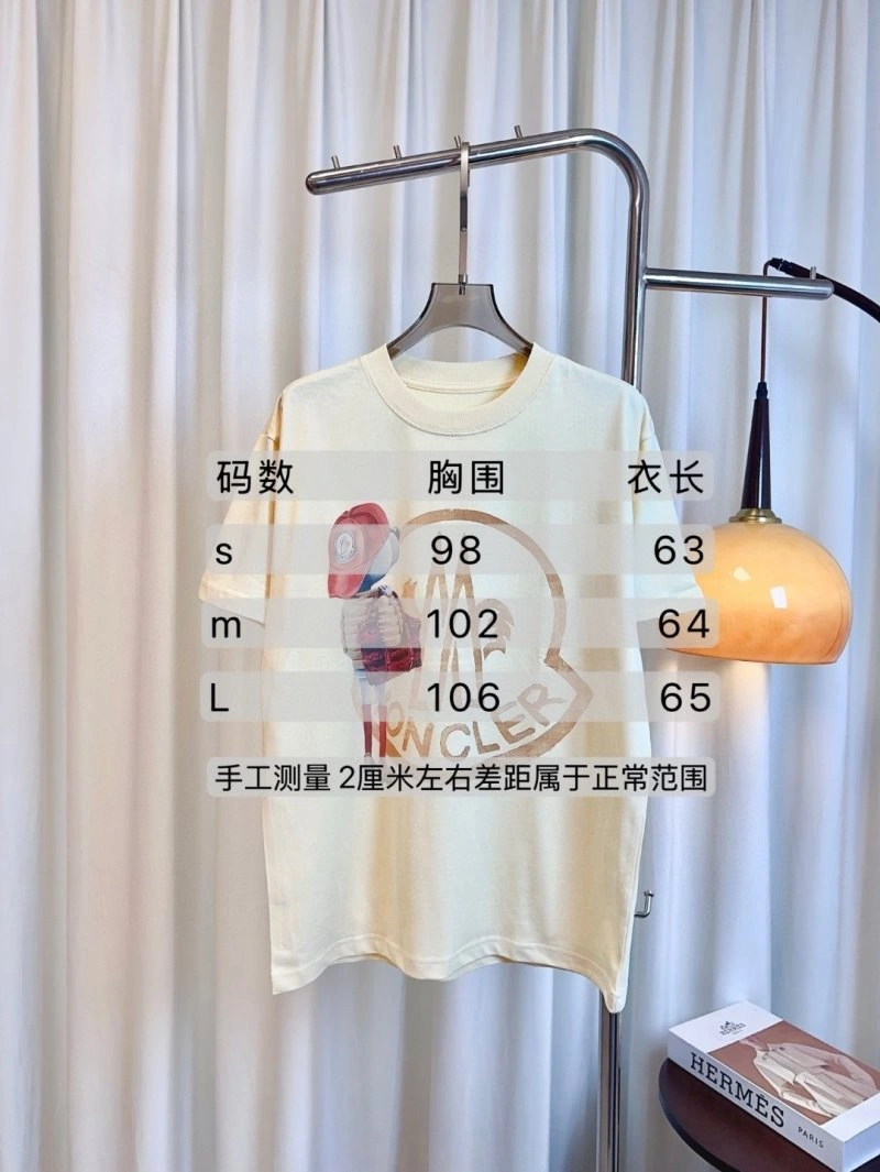Moncler T-Shirts Bold 139784