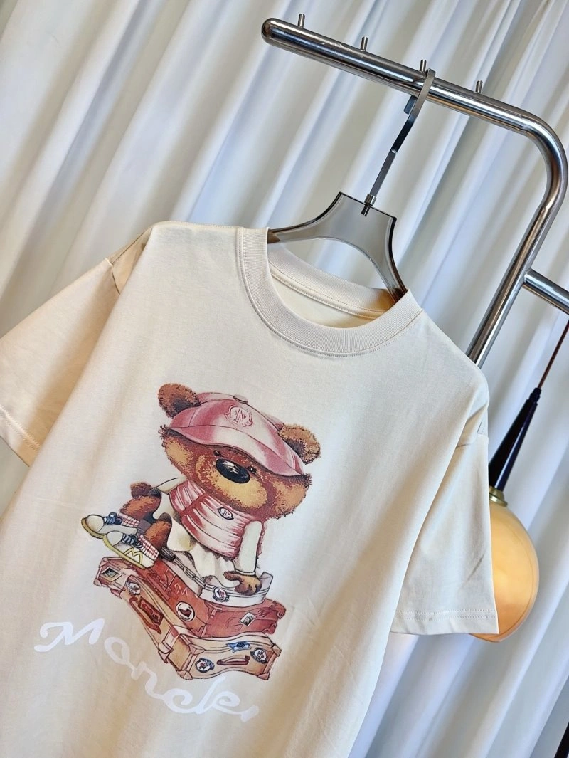 Fashionable Moncler T-Shirts 139782