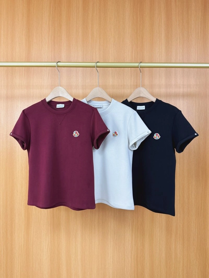 Moncler T-Shirts Effortless 139779