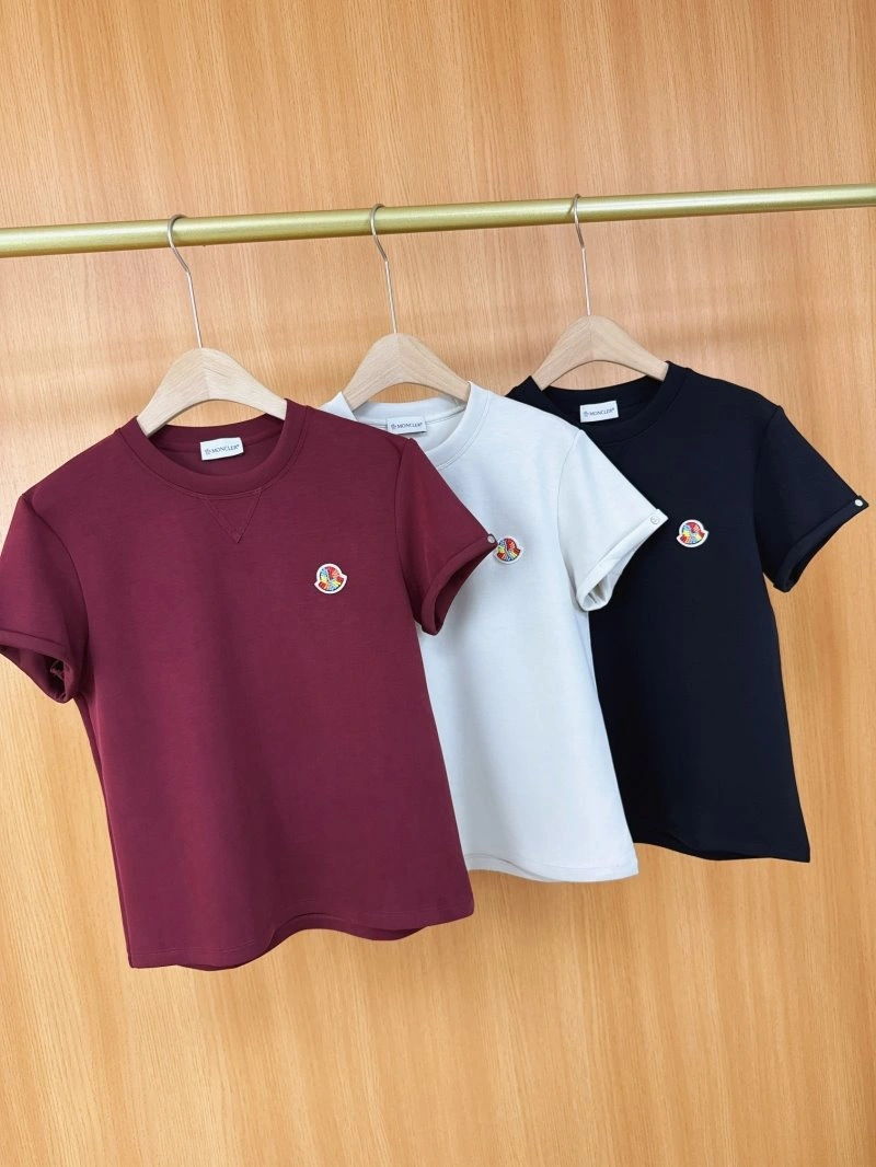 Moncler T-Shirts Effortless 139779