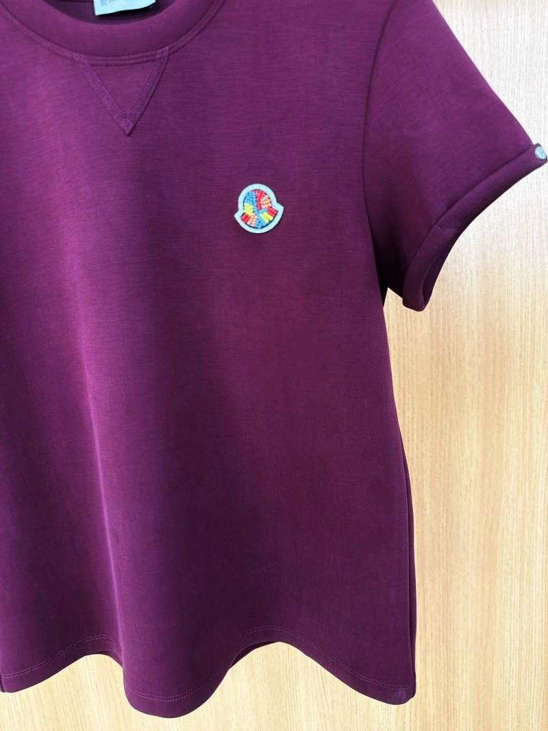 Moncler T-Shirts Effortless 139779