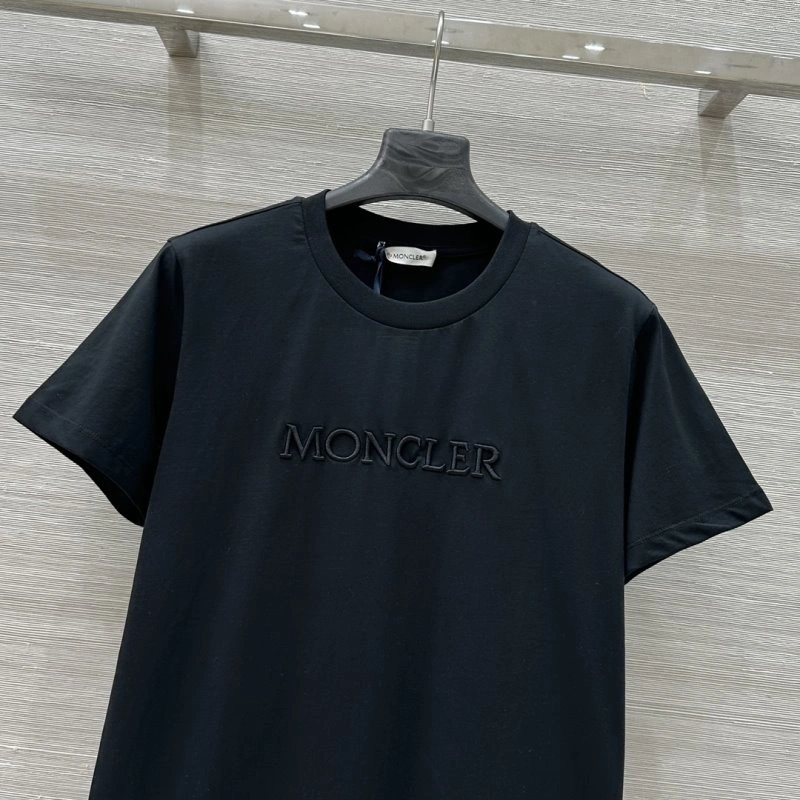 Packable Moncler T-Shirts 139781