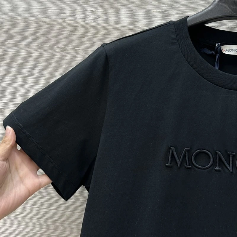 Packable Moncler T-Shirts 139781