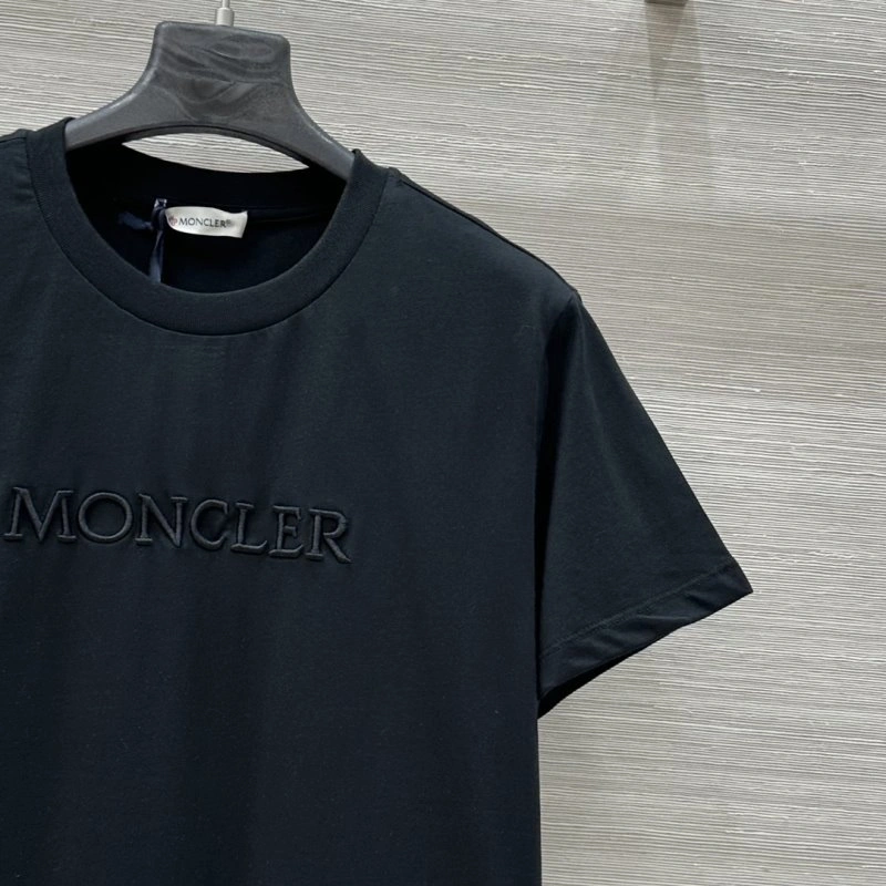 Packable Moncler T-Shirts 139781