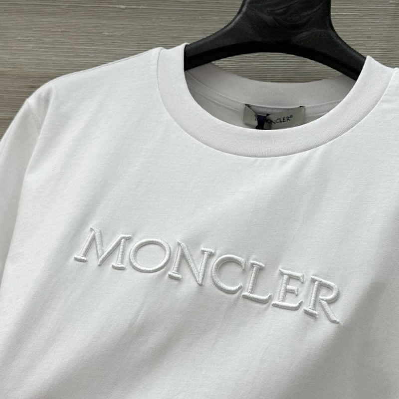 TimelessDesign Moncler T-Shirts 139757