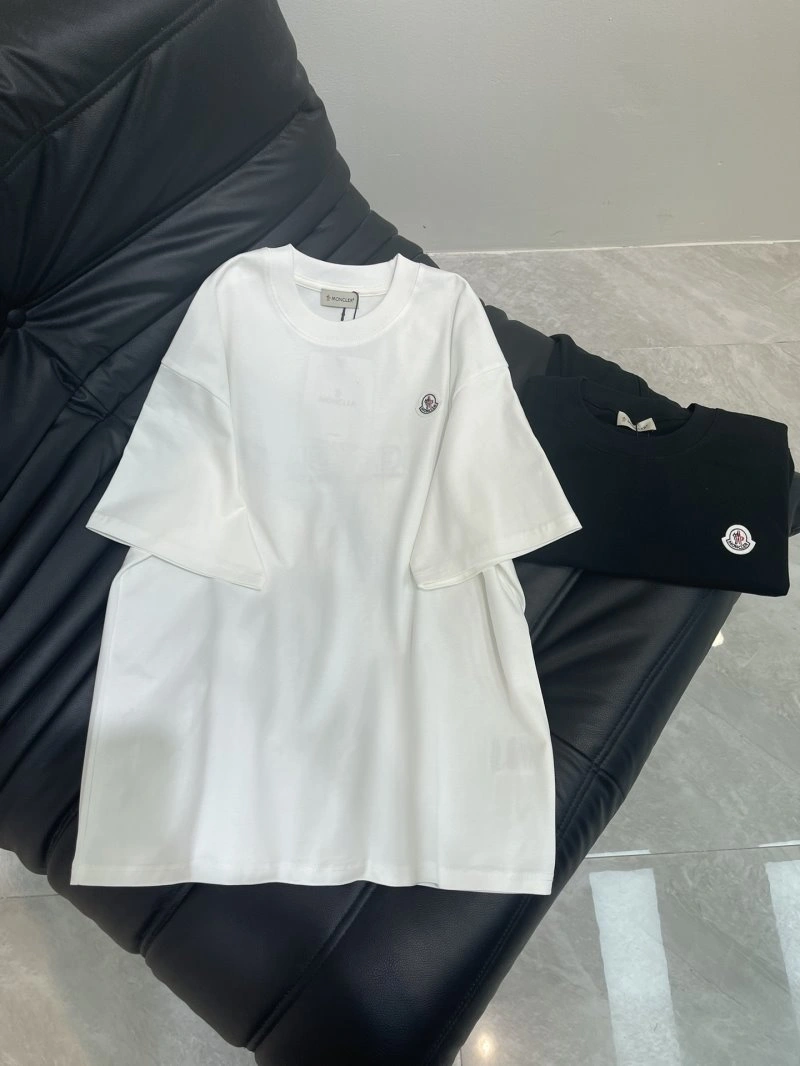 Moncler T-Shirts FlexibleFit 139594