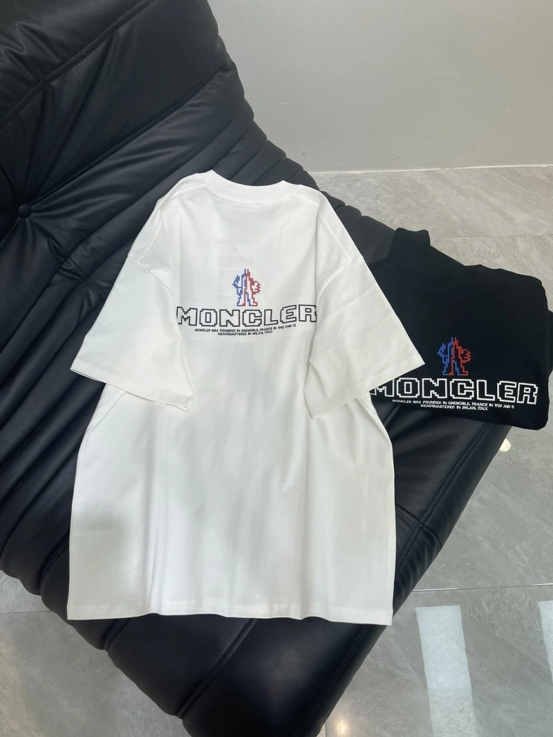 Moncler T-Shirts FlexibleFit 139594