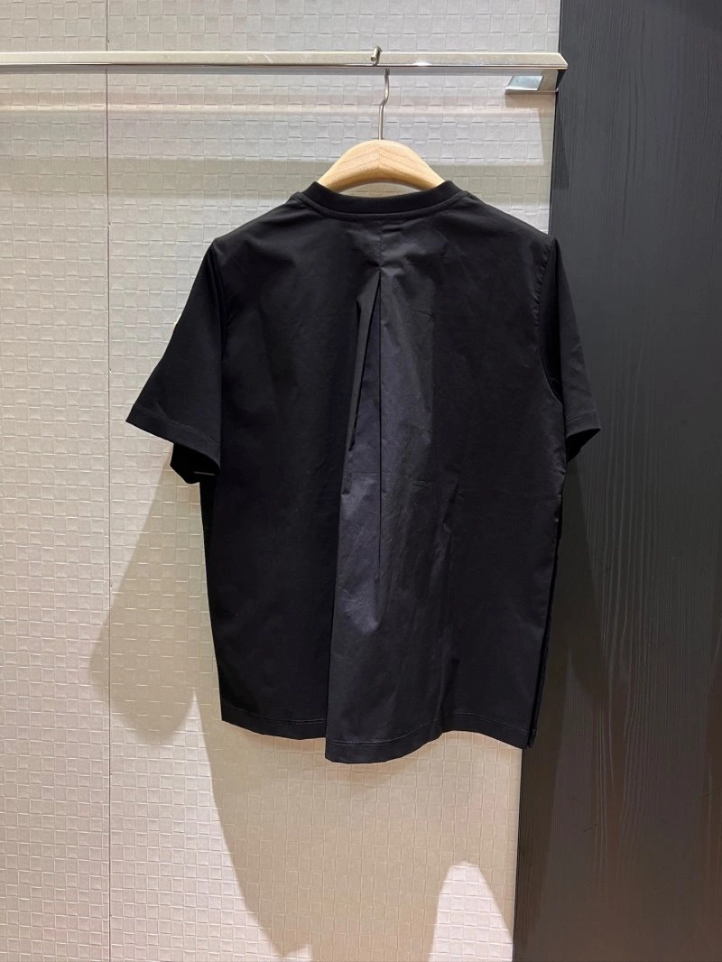 Moncler T-Shirts Sporty 139618