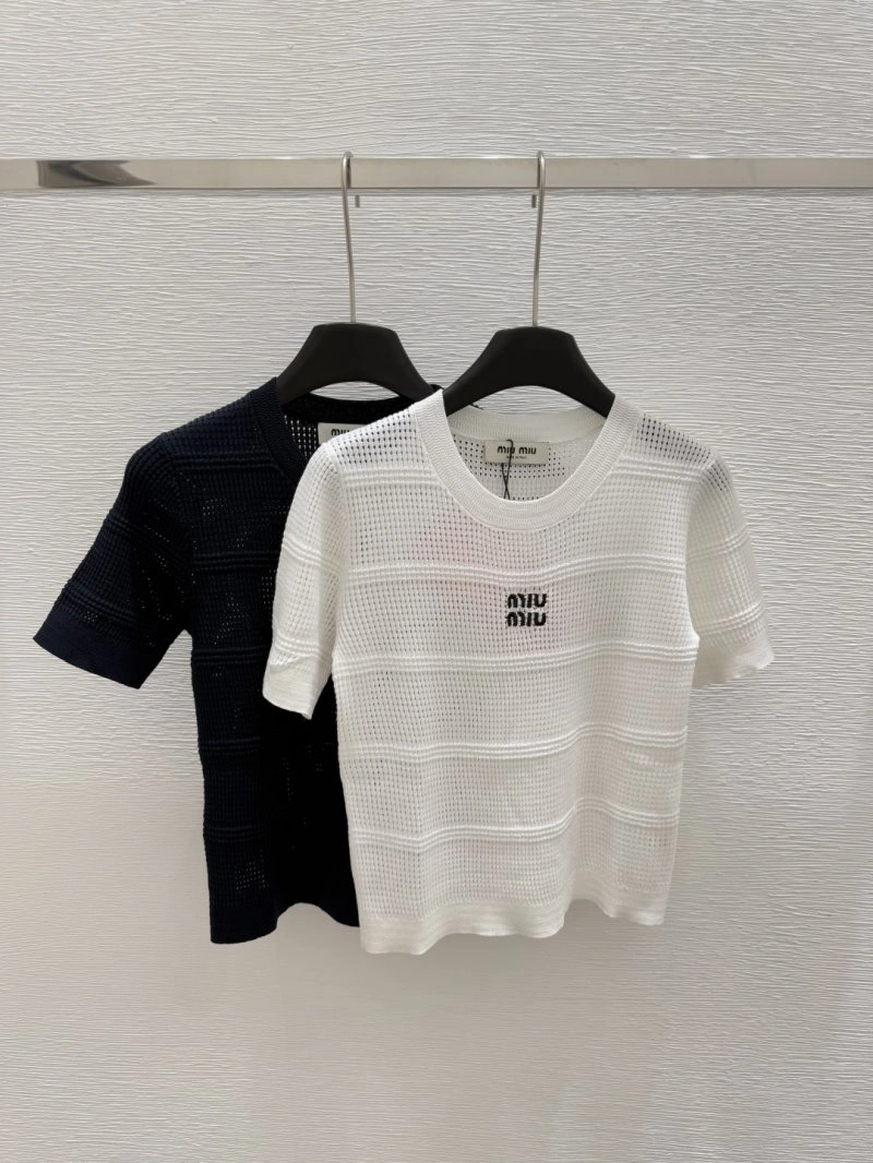 ComfortFit Moncler T-Shirts 139599