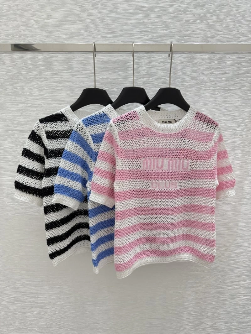 Moncler T-Shirts EyeCatching 139606