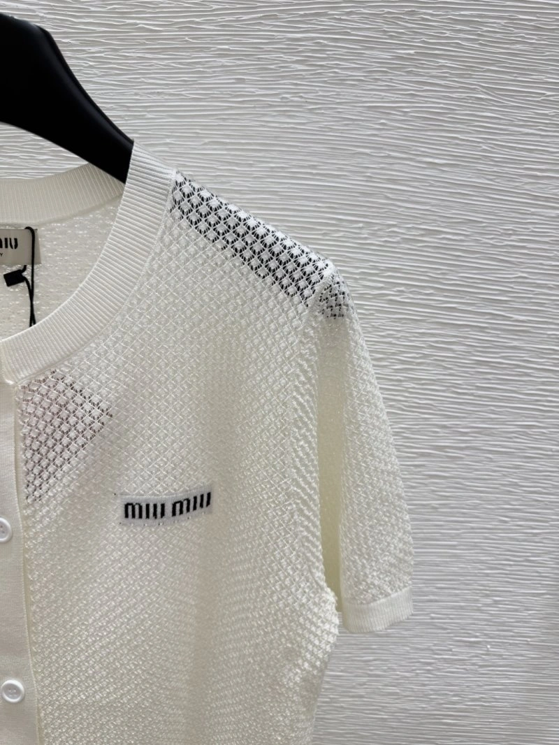Moncler T-Shirts FashionForward 139603