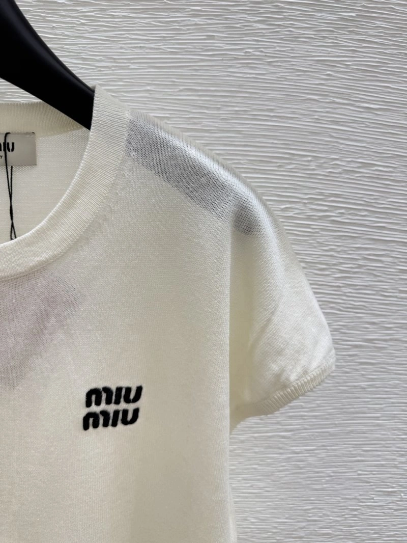 Moncler T-Shirts Fashionable 139574