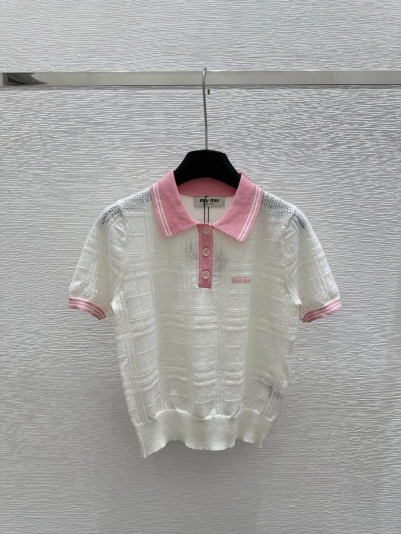 Moncler T-Shirts Neat 139572