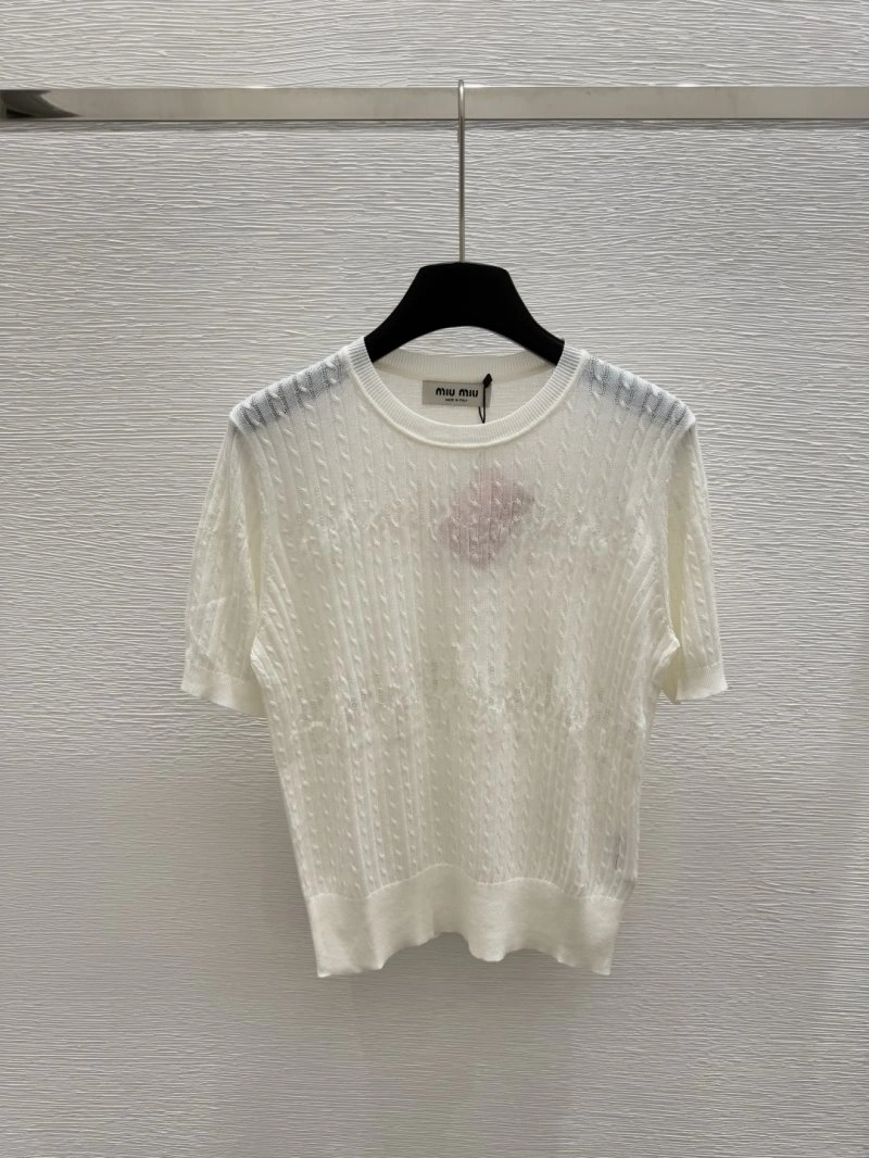 Moncler T-Shirts Elegant 139570
