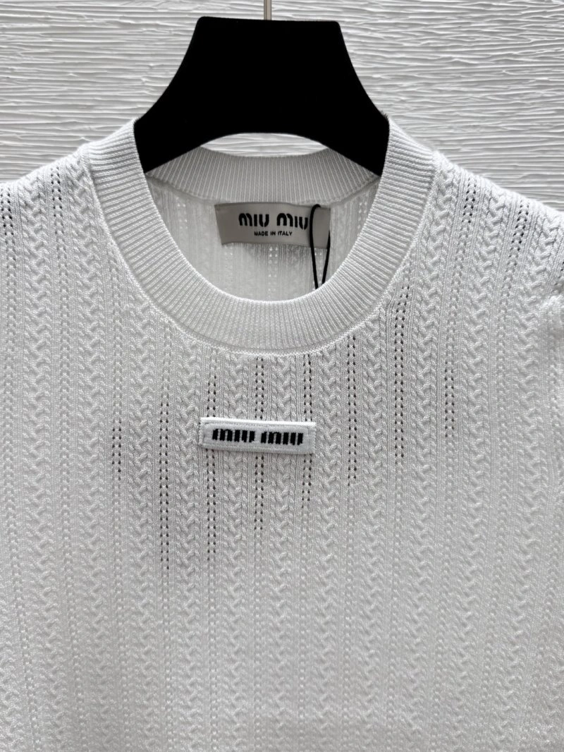 Classic Moncler T-Shirts 139566