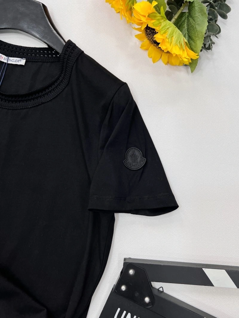 Moncler T-Shirts Affordable 139562