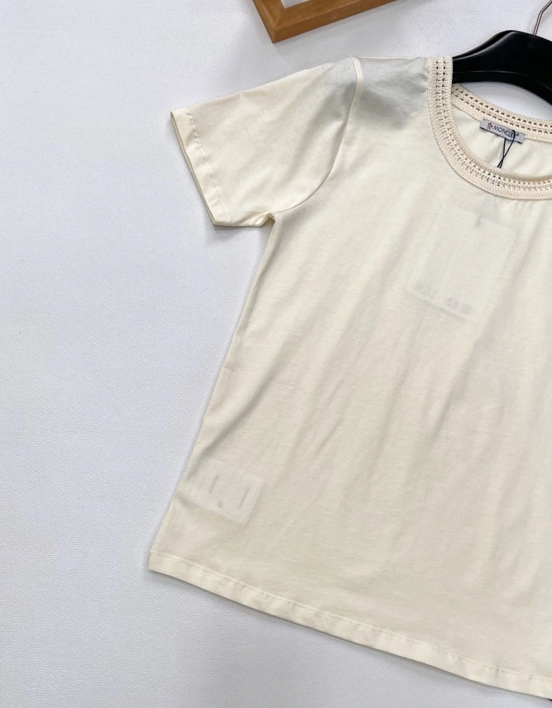 Moncler T-Shirts ComfortFit 139557