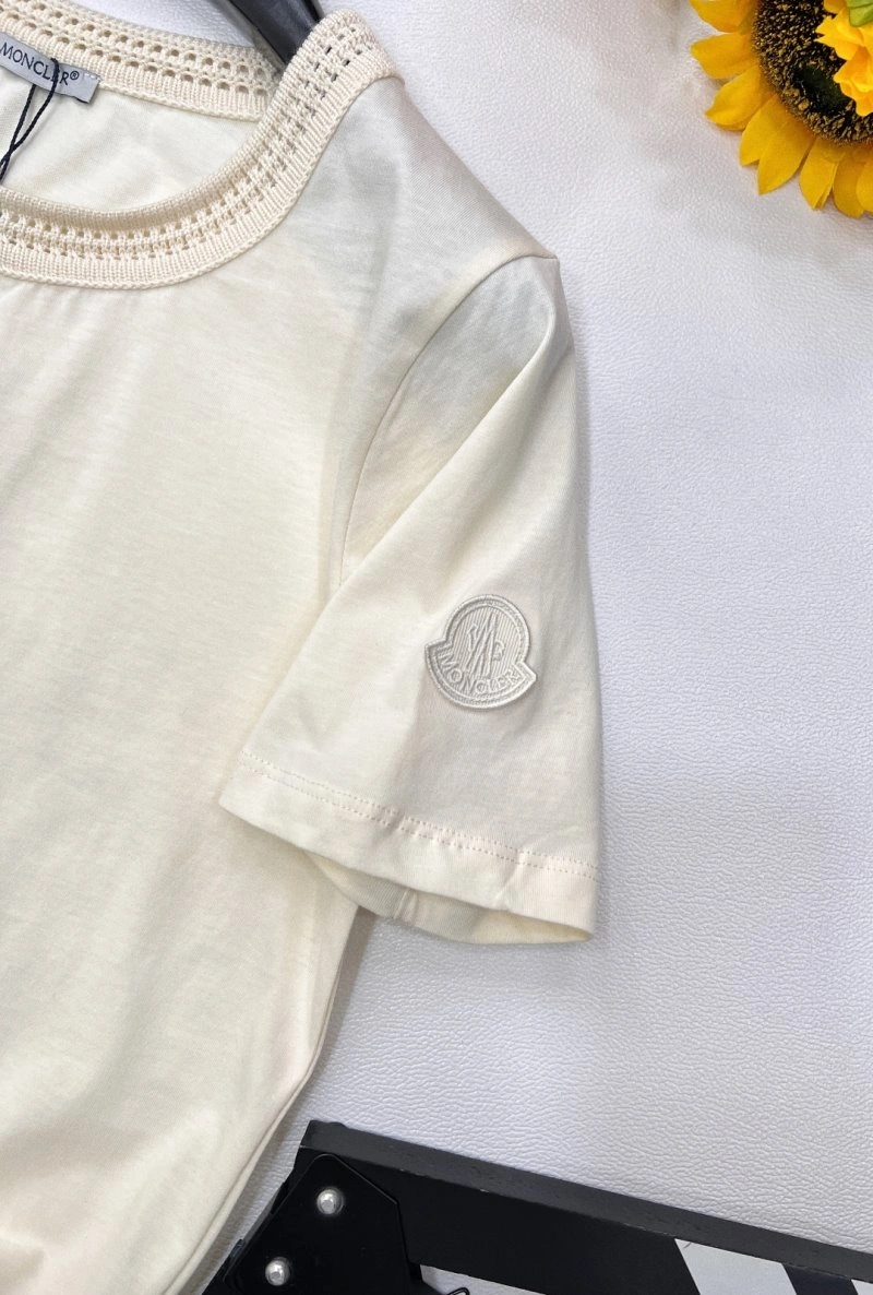 Moncler T-Shirts ComfortFit 139557