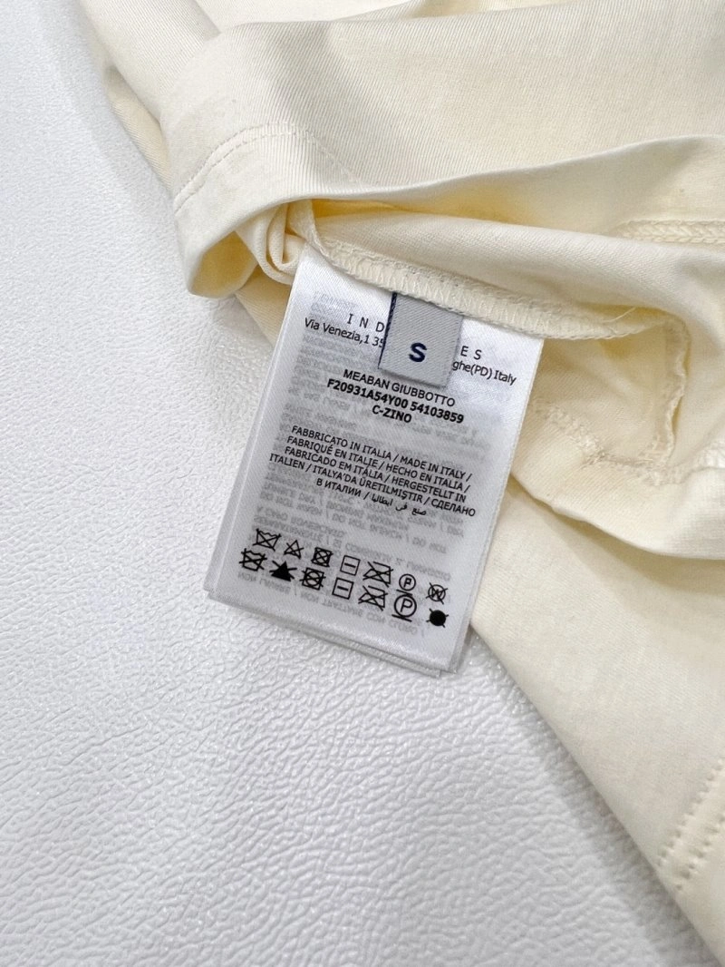 Moncler T-Shirts ComfortFit 139557