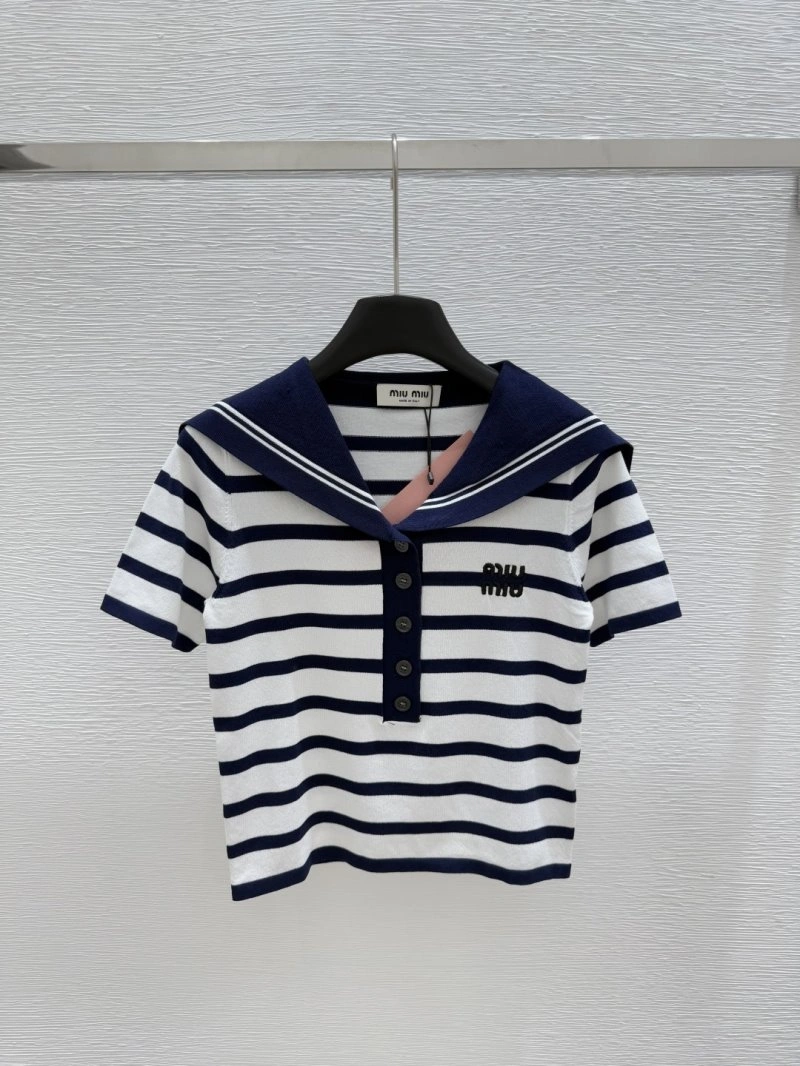 Moncler T-Shirts Supportive 139561