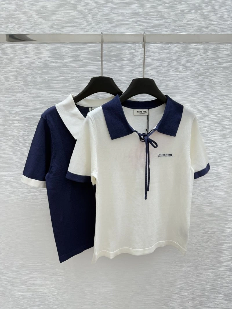 Trendy Moncler T-Shirts 139545