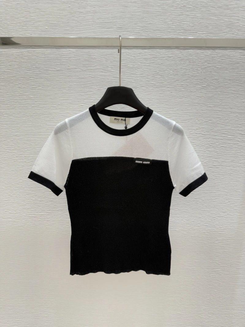 Moncler T-Shirts Seasonal 139551
