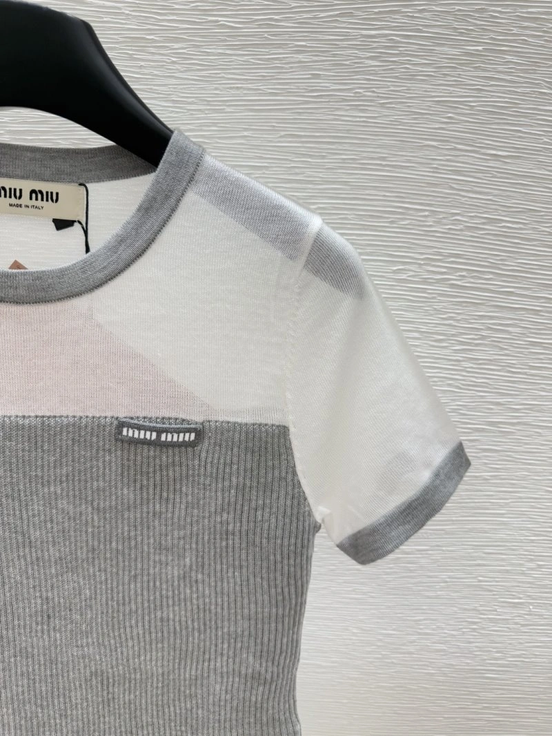 Moncler T-Shirts Seasonal 139551