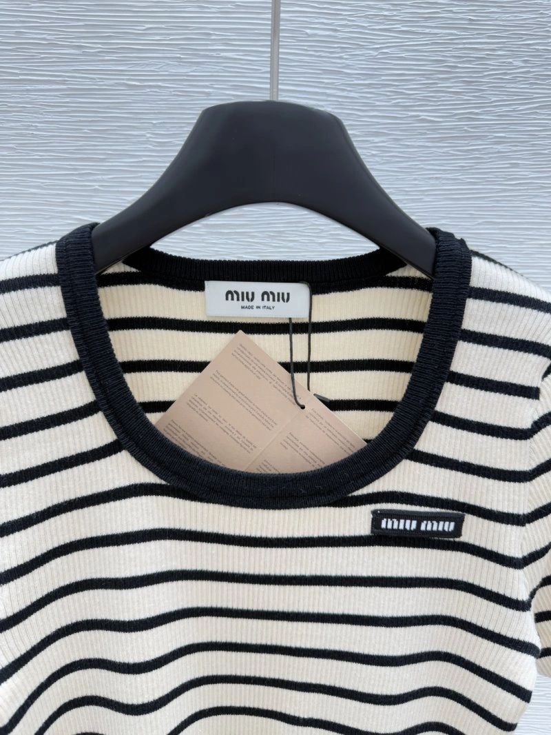 TechFriendly Moncler T-Shirts 139614