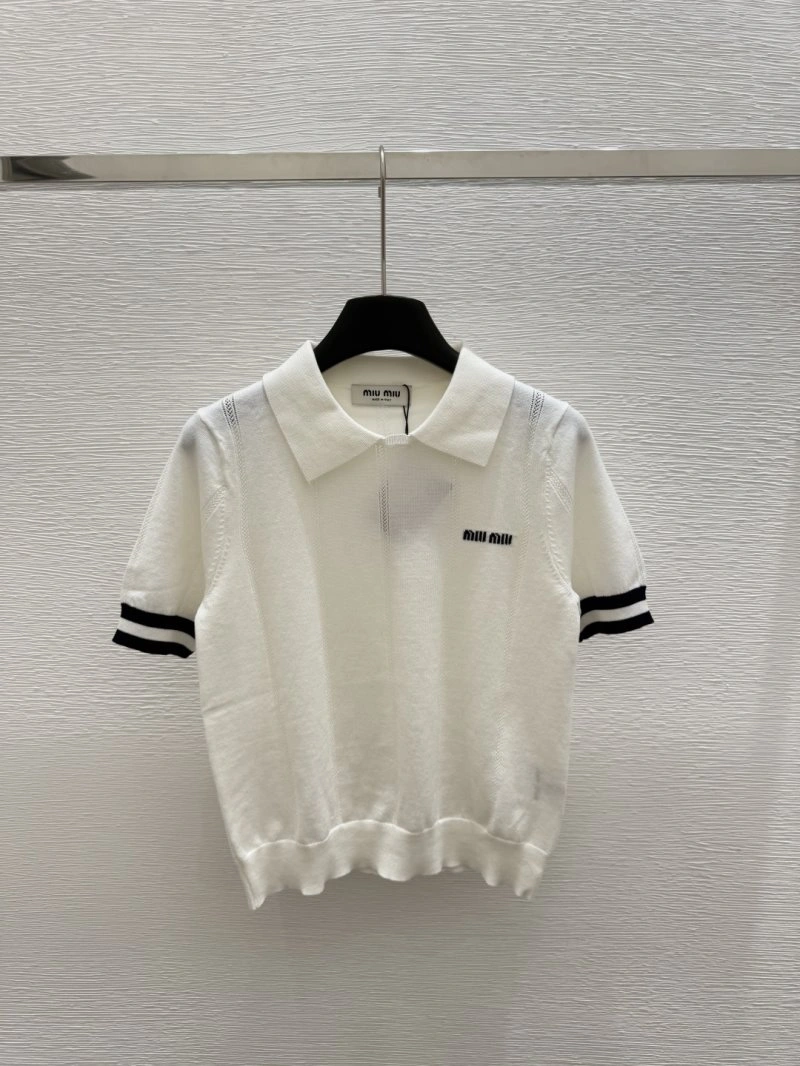 Moncler T-Shirts Seasonal 139556