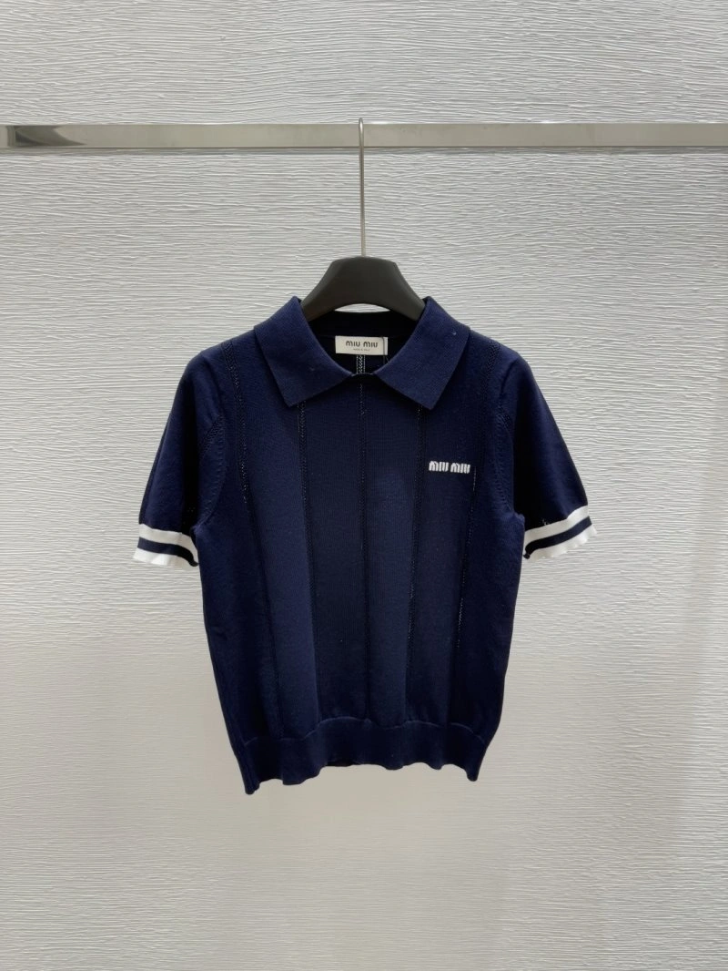 Moncler T-Shirts Seasonal 139556