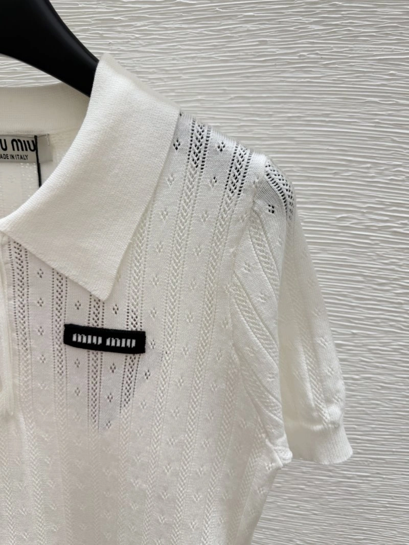 Moncler T-Shirts UrbanChic 139539