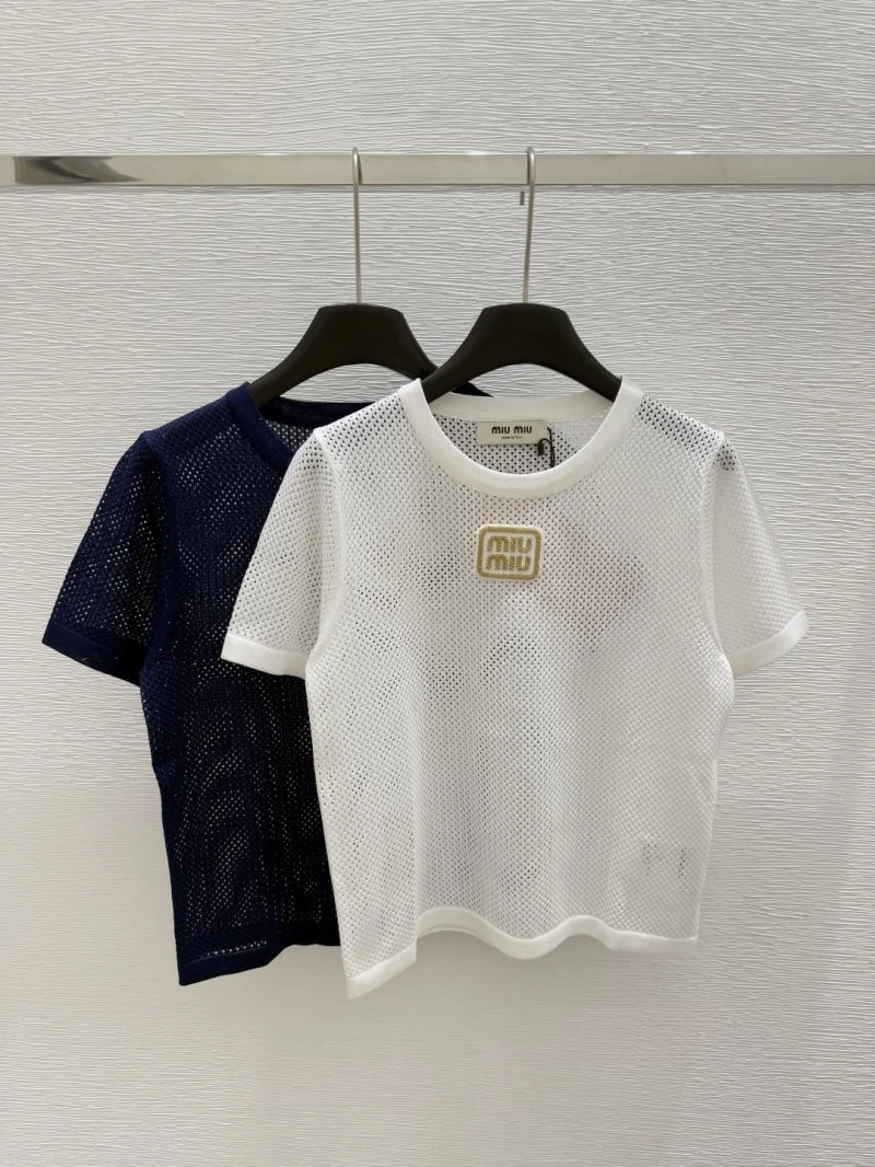 Compact Moncler T-Shirts 139540