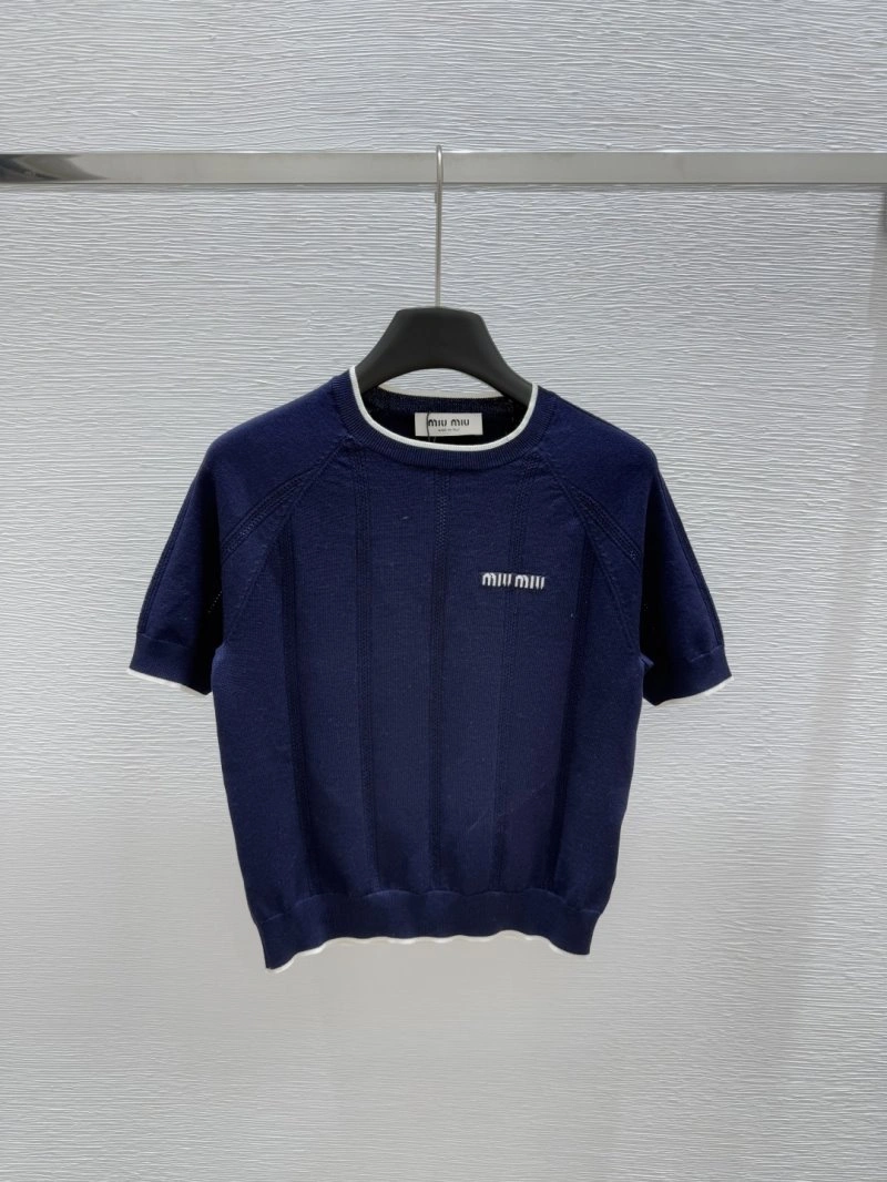 Moncler T-Shirts WellDesigned 139533