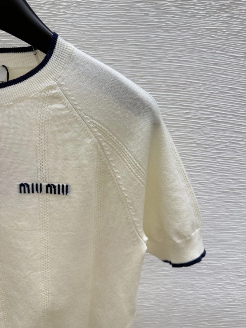 Moncler T-Shirts WellDesigned 139533