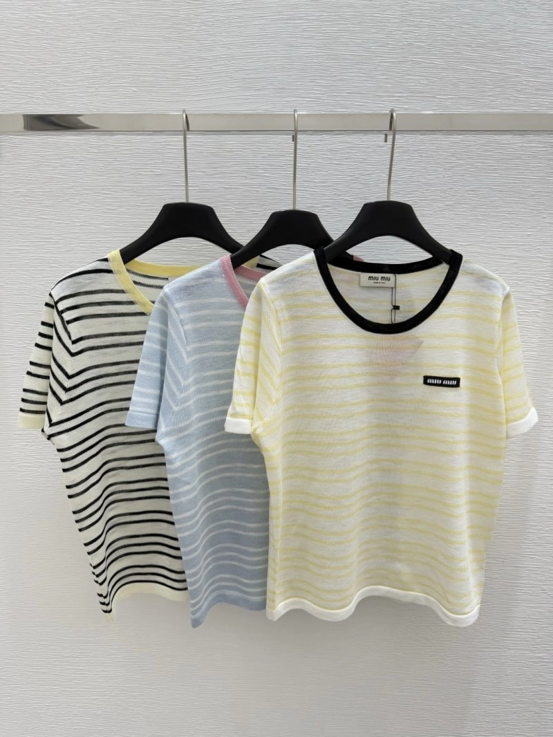 Moncler T-Shirts HighQuality 139531