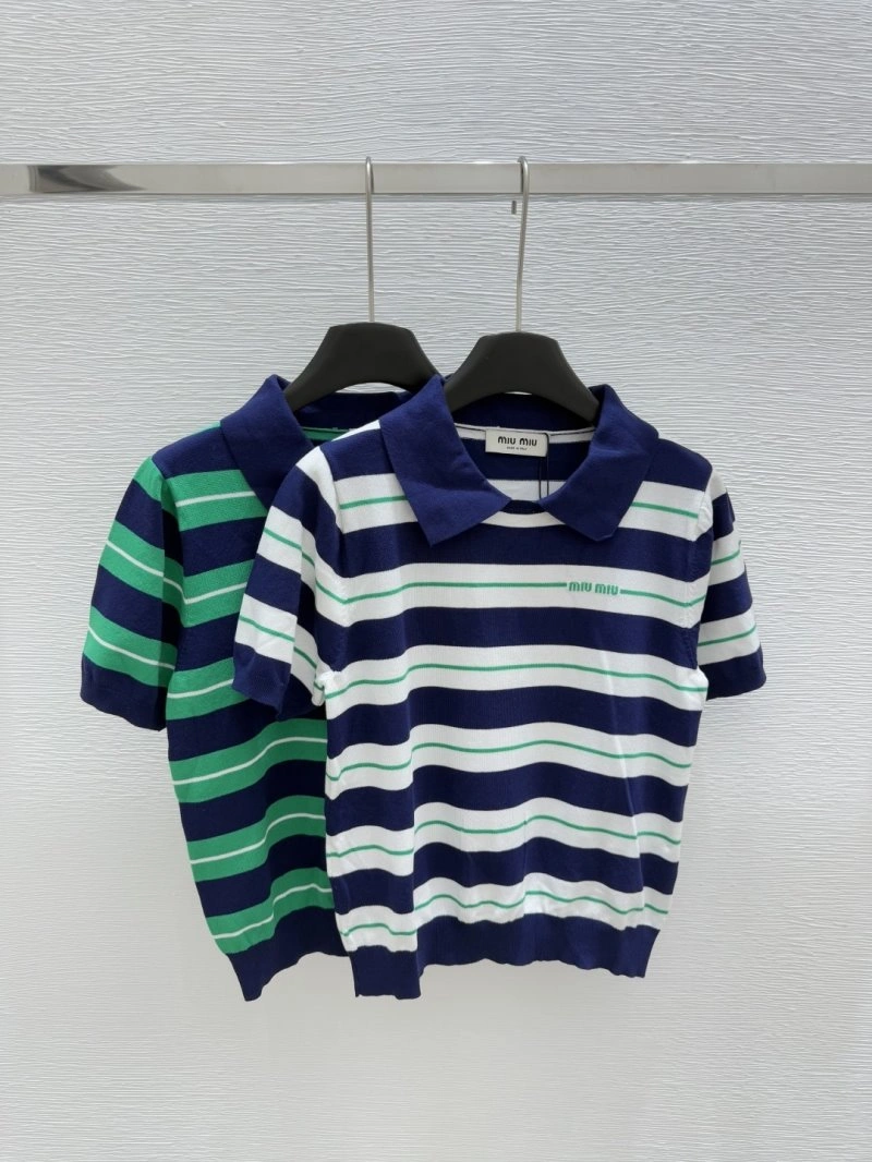 Moncler T-Shirts UrbanChic 139530