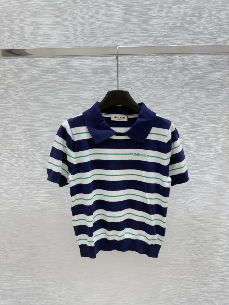 Moncler T-Shirts UrbanChic 139530